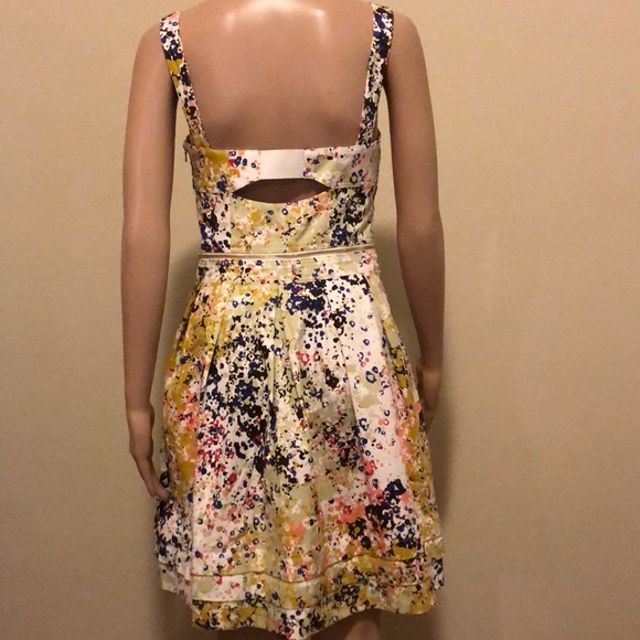 Guess Multi-Function Dress* - Picture 5 of 7